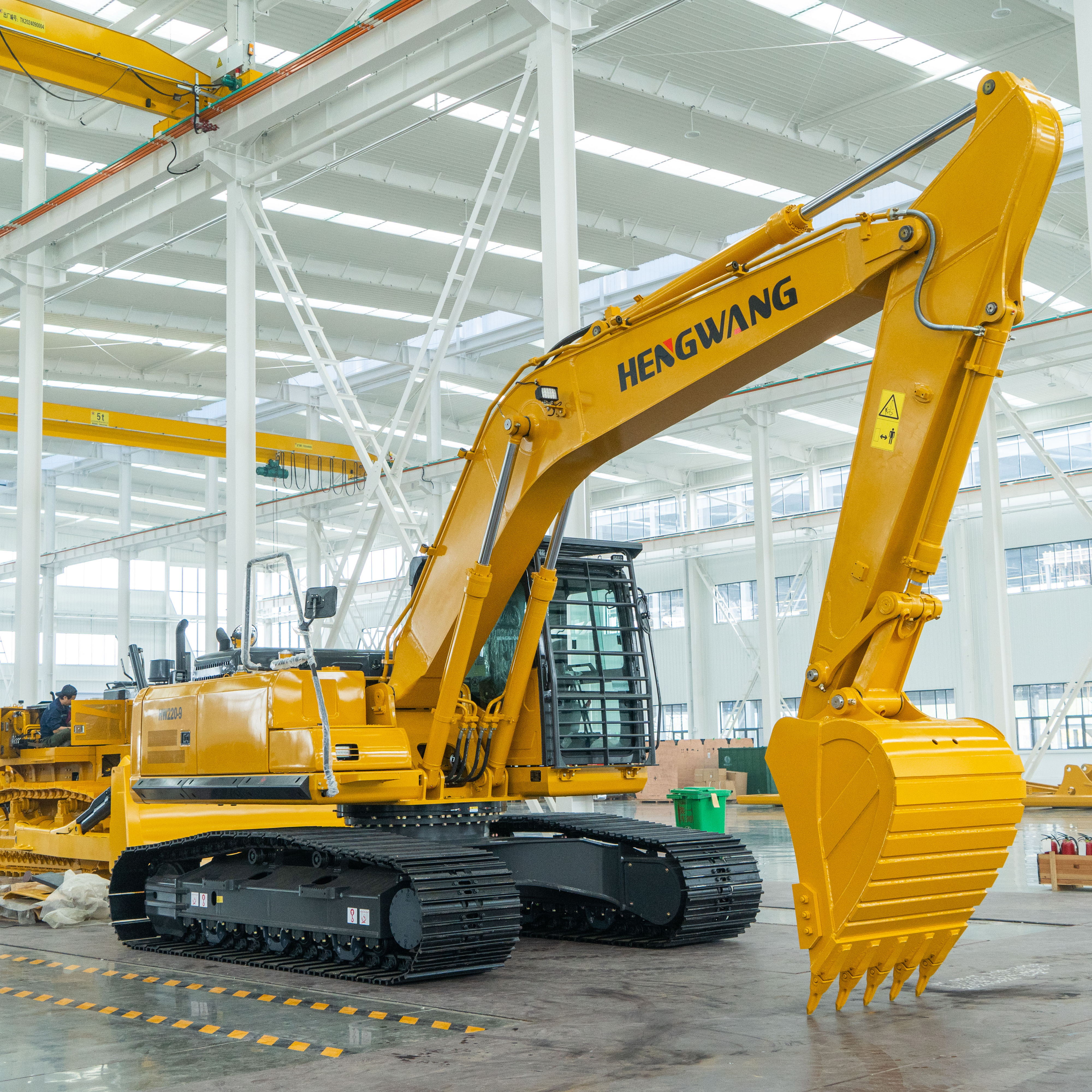 21 ton Large Crawler Excavator - Heavy Equipment Certificate 리뷰 및 가격