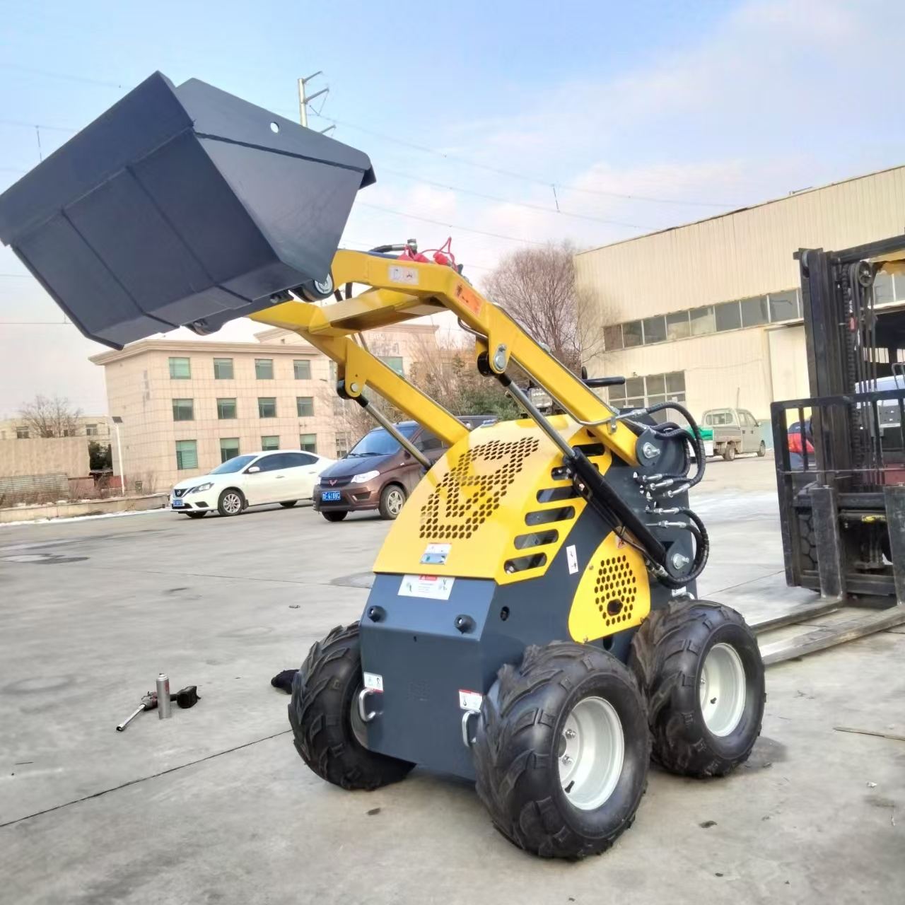 380E skid steer loader four-wh - Wheel Loader 리뷰 및 가격